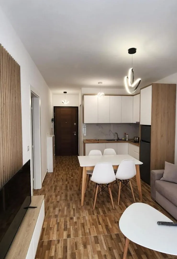 Summer Apartments Shengjin